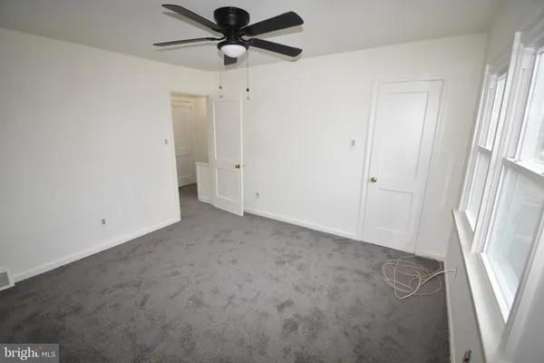 $228,900 | 76 West 4th Street, Burlington, NJ 08016