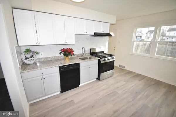 $228,900 | 76 West 4th Street, Burlington, NJ 08016