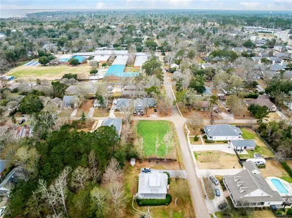 $290,000 | 637 Ramon Street, Mandeville, LA 70448