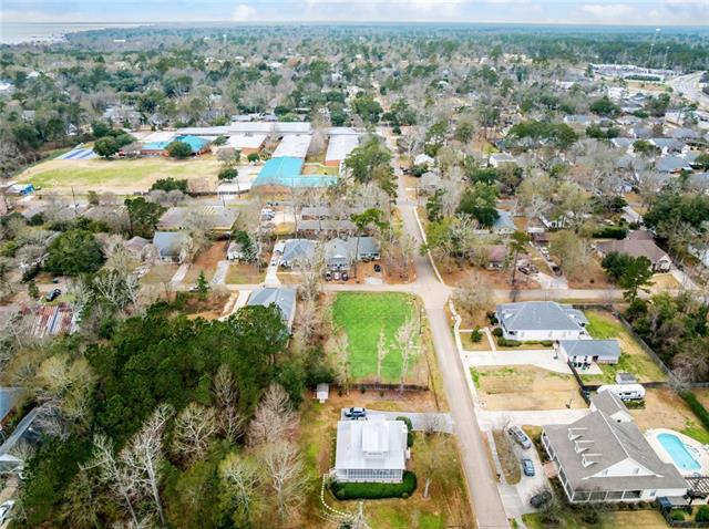 637 Ramon Street Mandeville, LA 70448 - Photo 11 of 18