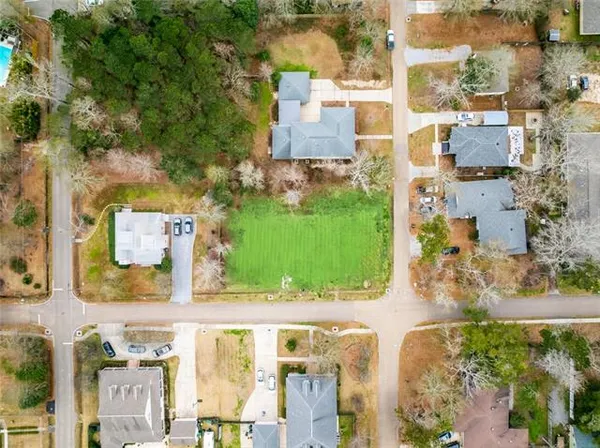 $290,000 | 637 Ramon Street, Mandeville, LA 70448