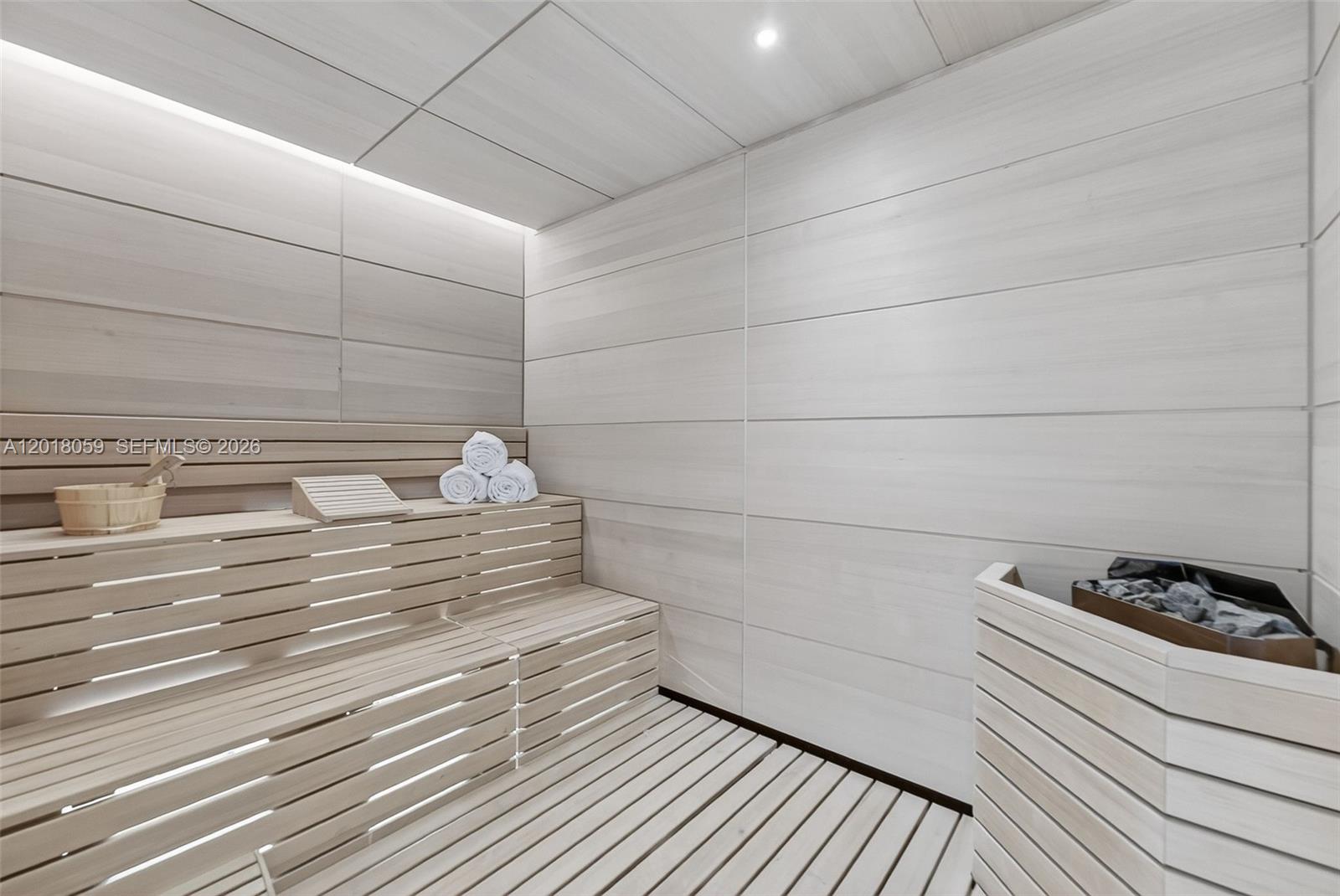 175 Southeast 25th Road, Unit 1004 Miami, FL 33129 - Photo 34 of 40 Gallery Image 34
