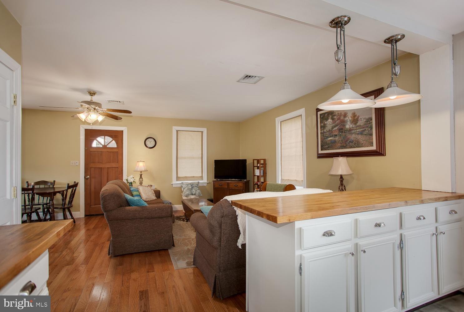 1034 York Road Dillsburg, PA 17019 - Photo 6 of 40 Gallery Image 6