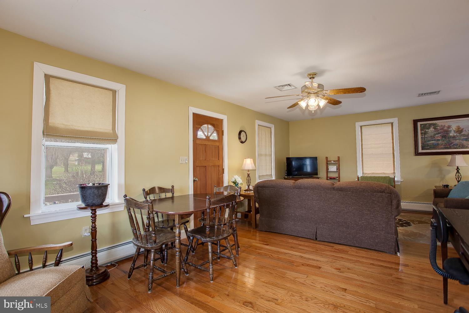 1034 York Road Dillsburg, PA 17019 - Photo 8 of 40 Gallery Image 8