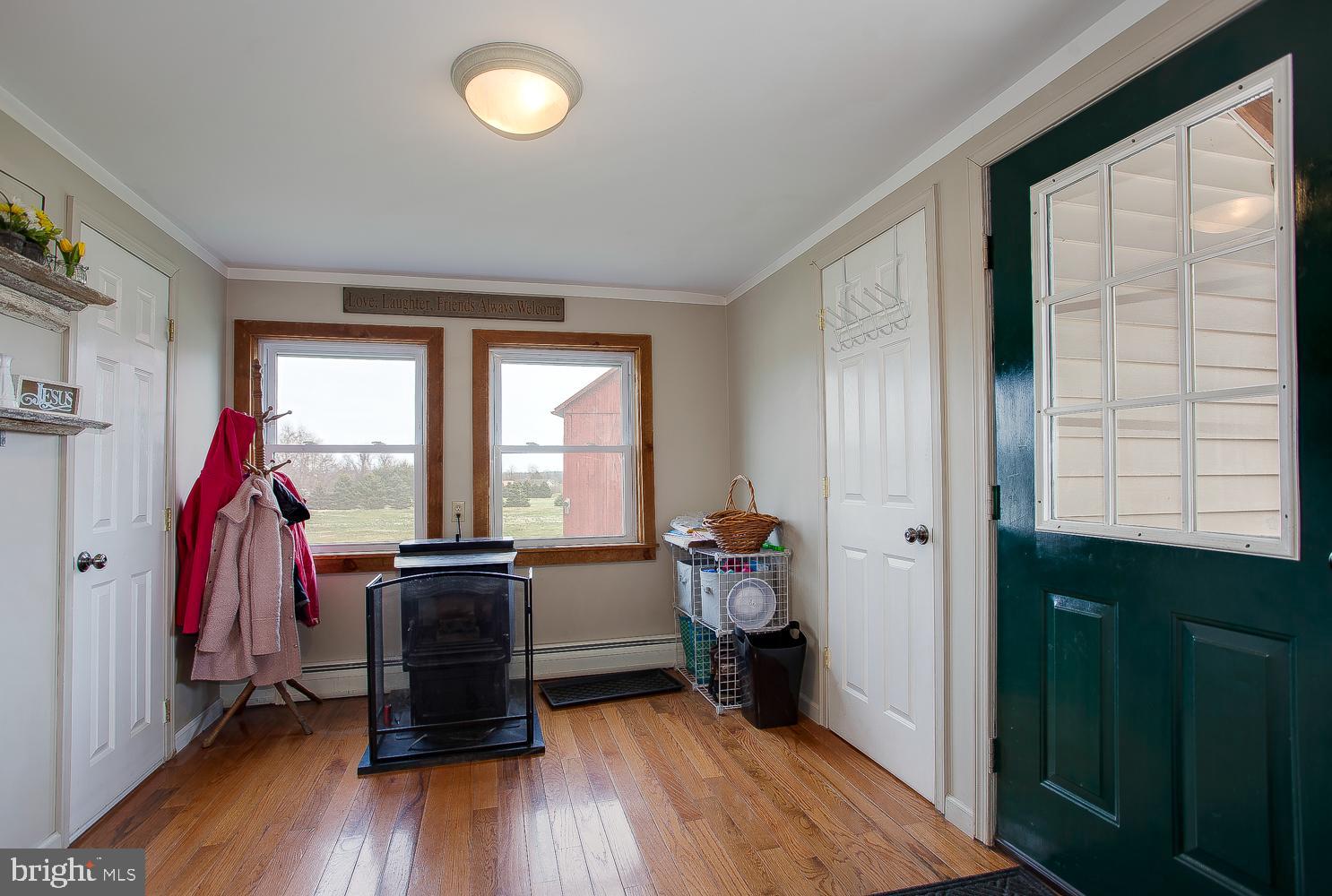1034 York Road Dillsburg, PA 17019 - Photo 10 of 40 Gallery Image 10