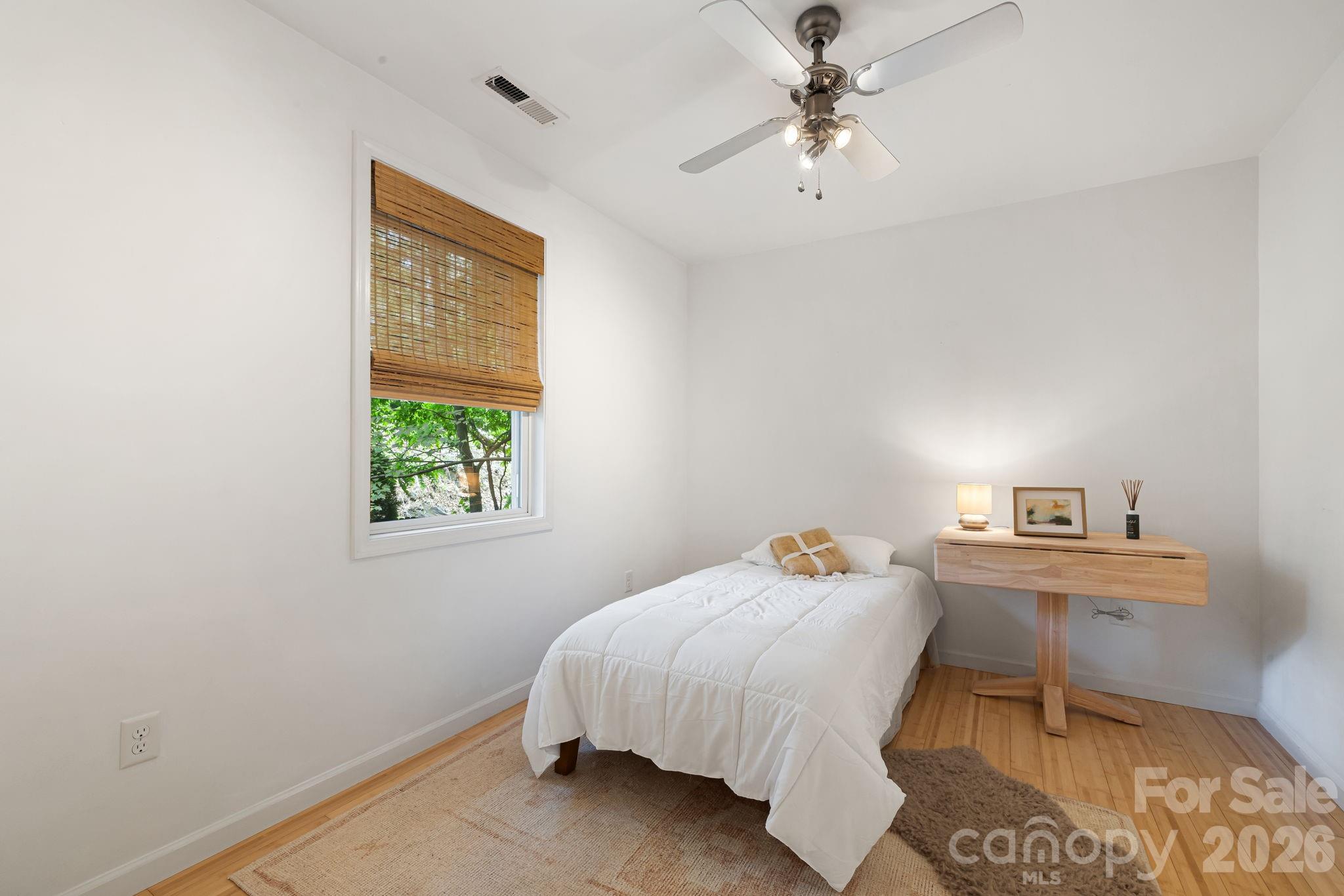 477 Governors View Road Asheville, NC 28805 - Photo 21 of 43