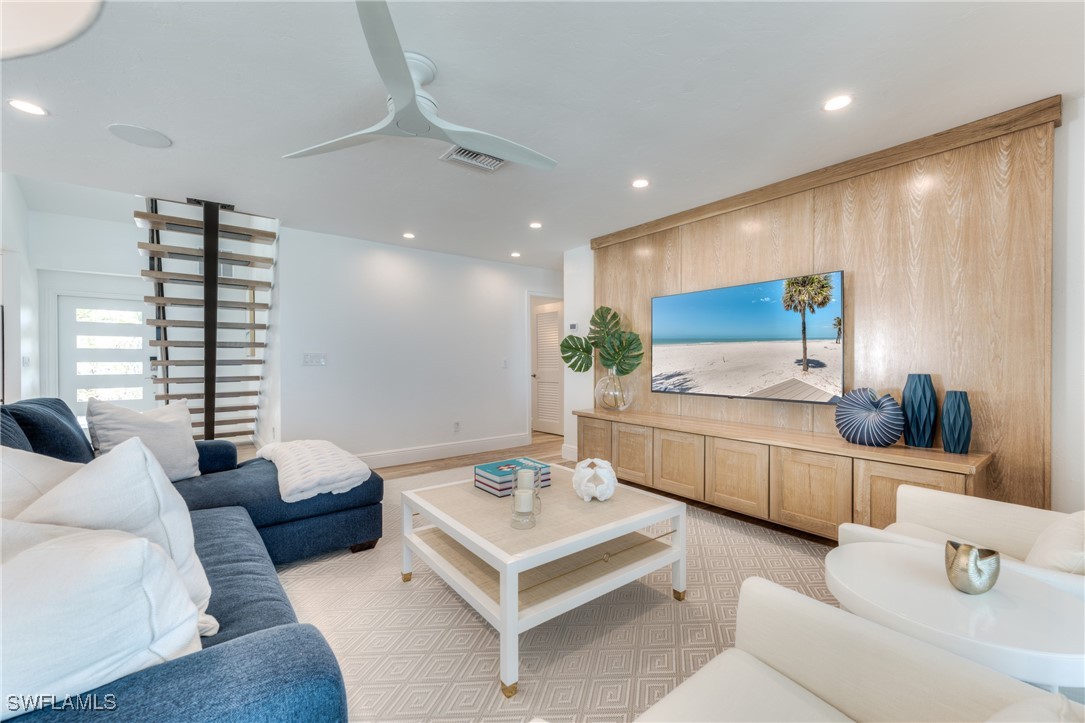 19 Beach Homes Captiva, FL 33924 - Photo 14 of 48