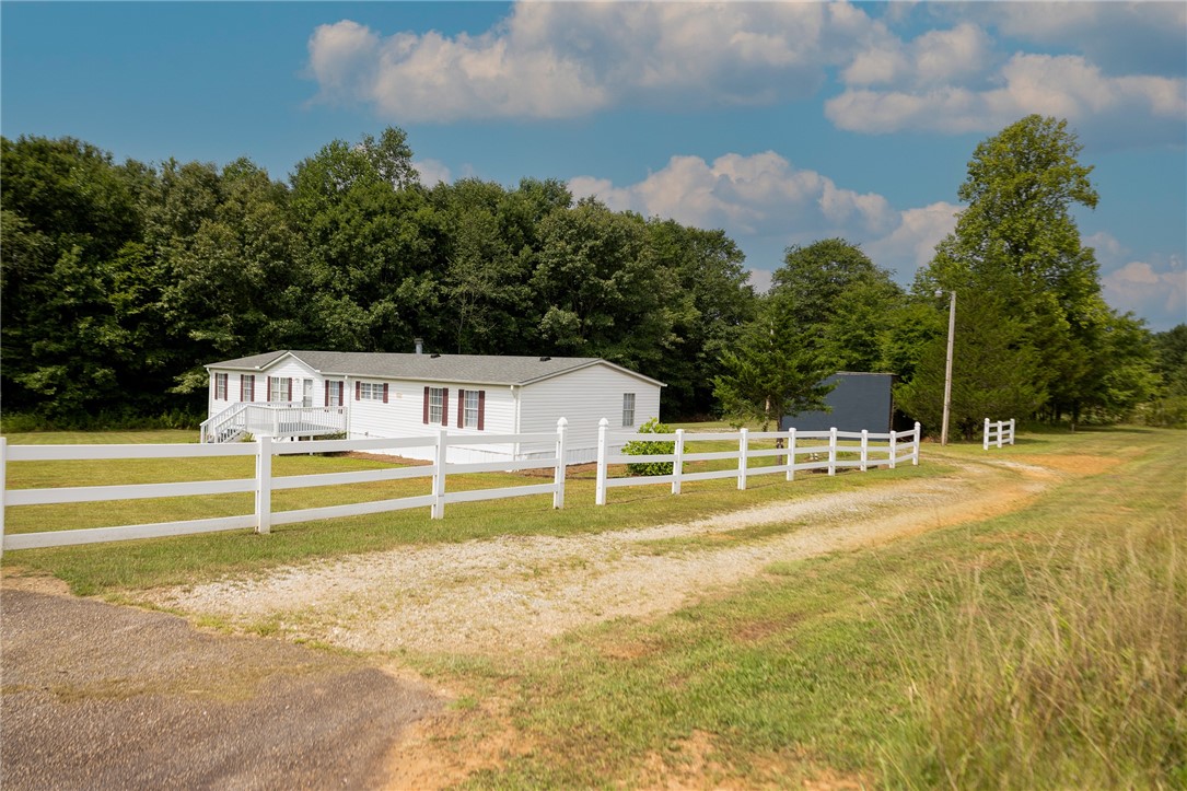 101 Mountain Estates Road Pickens, SC 29671 - Photo 14 of 45