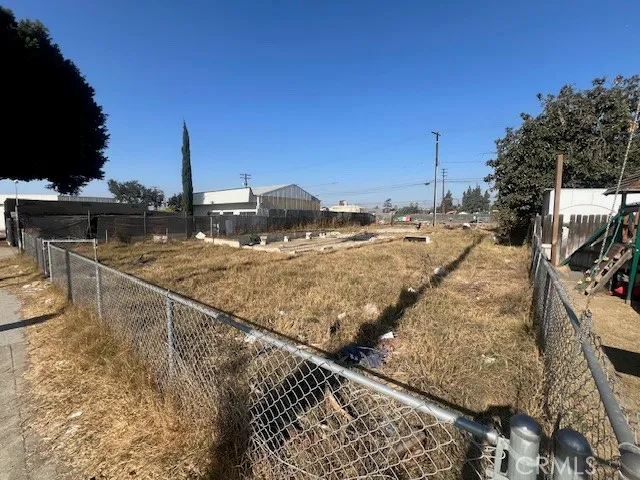 $250,000 | 971 West 2nd Street, Pomona, CA 91766