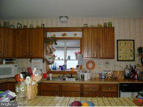 21 West Schuylkill Road Tuckerton, NJ 08087 - Photo 3 of 11 Gallery Image 3