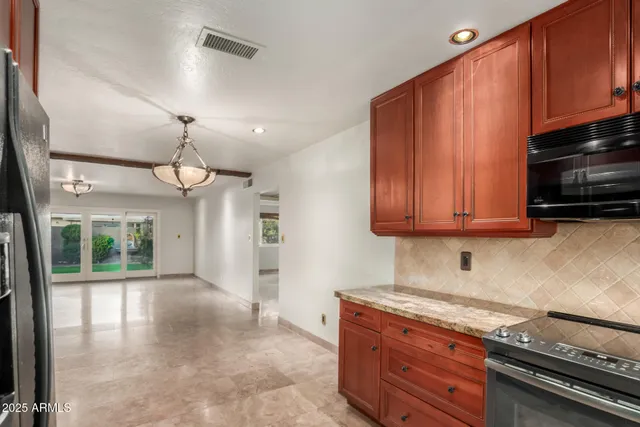 $2,500 | 7732 East Northland Drive, Scottsdale, AZ 85251