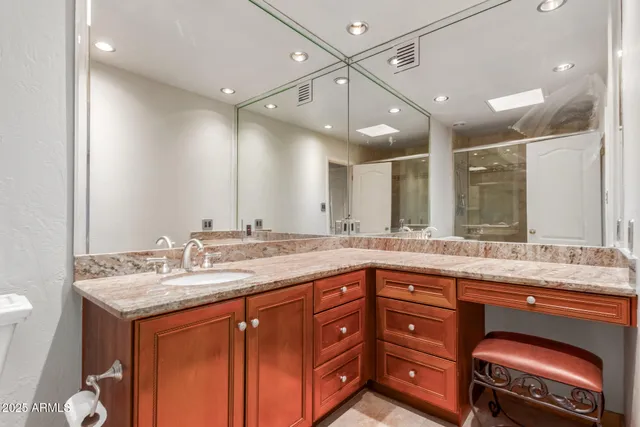 $2,500 | 7732 East Northland Drive, Scottsdale, AZ 85251