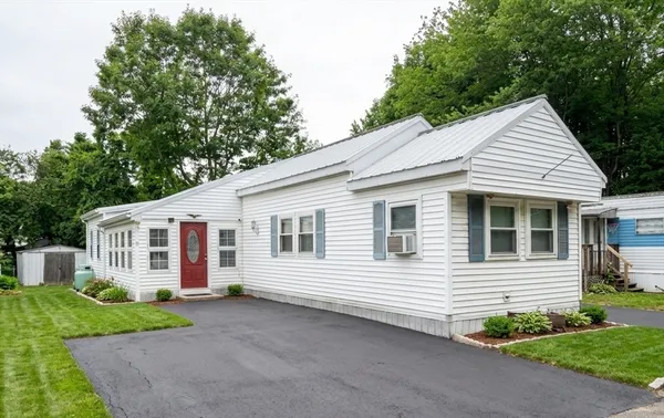 $169,000 | 261 Newbury Street, Unit 13, Peabody, MA 01960