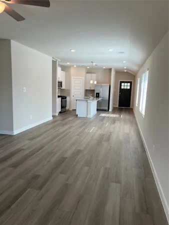 $2,295 | 9469 Herons Preserve, Conroe, TX 77385