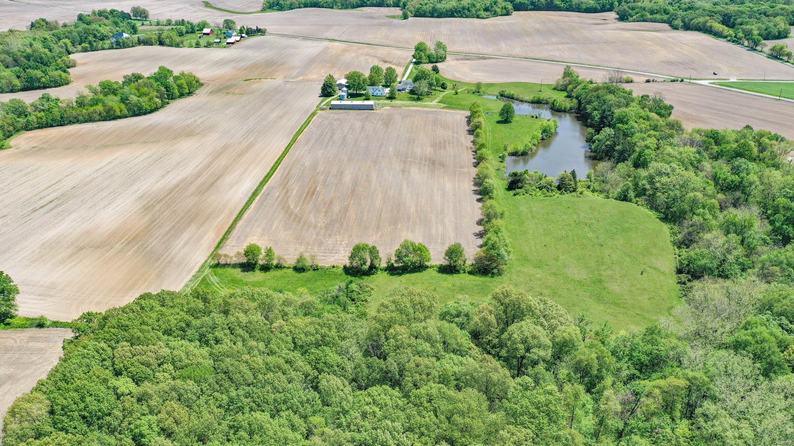 1385 Woodburn Road Brighton, IL 62012 - Photo 13 of 76