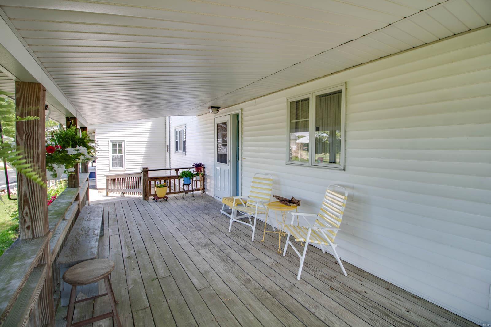 1385 Woodburn Road Brighton, IL 62012 - Photo 28 of 76