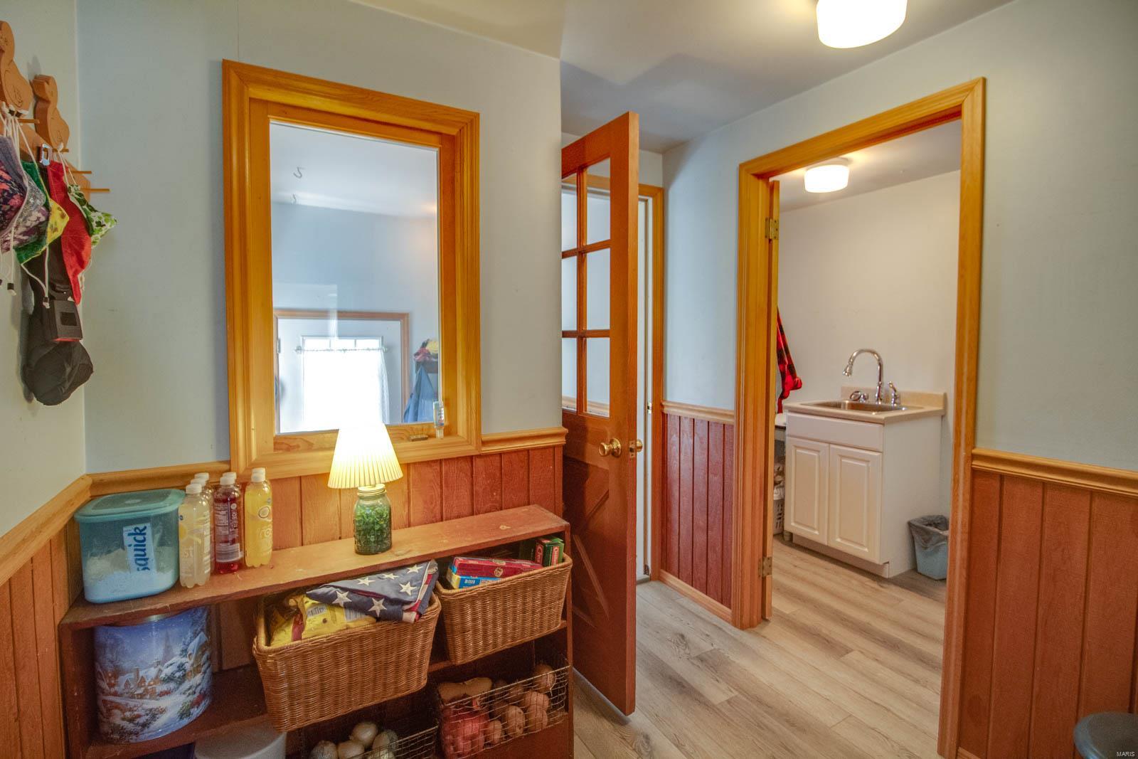 1385 Woodburn Road Brighton, IL 62012 - Photo 45 of 76