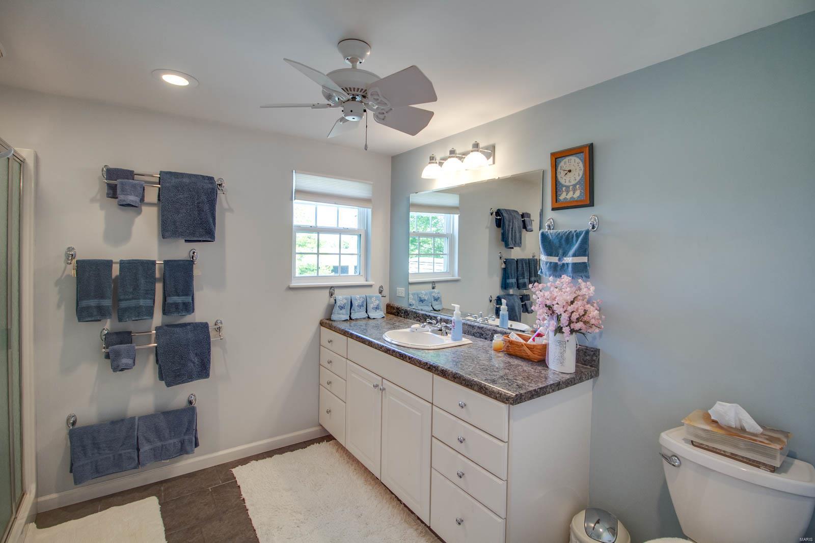 1385 Woodburn Road Brighton, IL 62012 - Photo 49 of 76