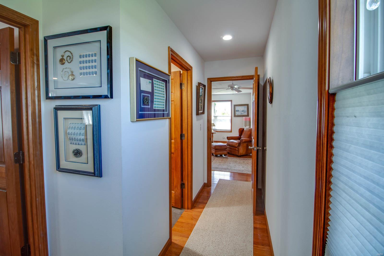 1385 Woodburn Road Brighton, IL 62012 - Photo 65 of 76