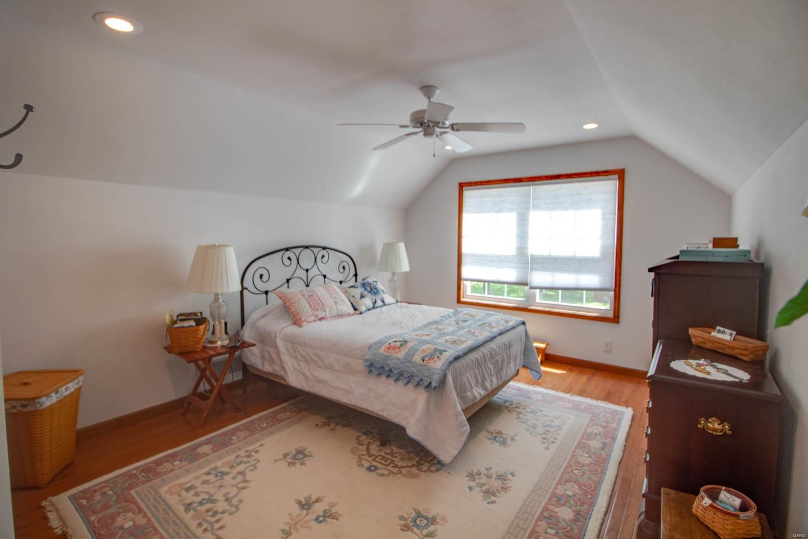 1385 Woodburn Road Brighton, IL 62012 - Photo 71 of 76