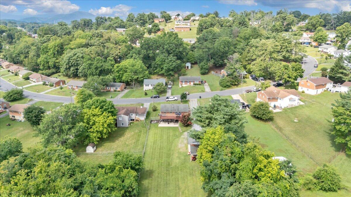 729 Kenyon Road Vinton, VA 24179 - Photo 54 of 54 66-DJI_20260708110734_0018_D