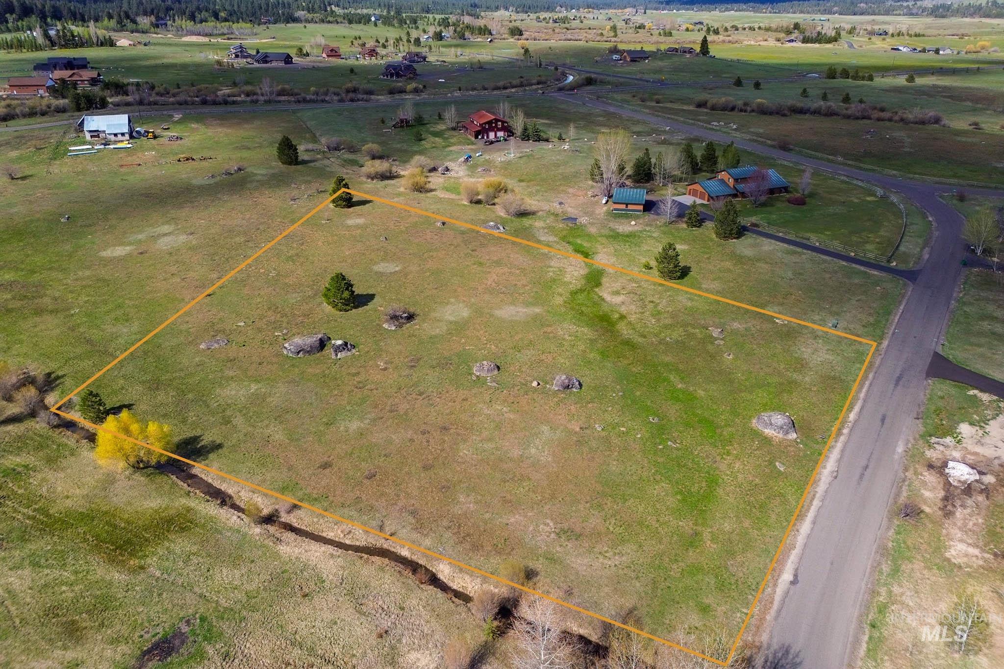 10421 Easy Street McCall, ID 83638 - Photo 4 of 9