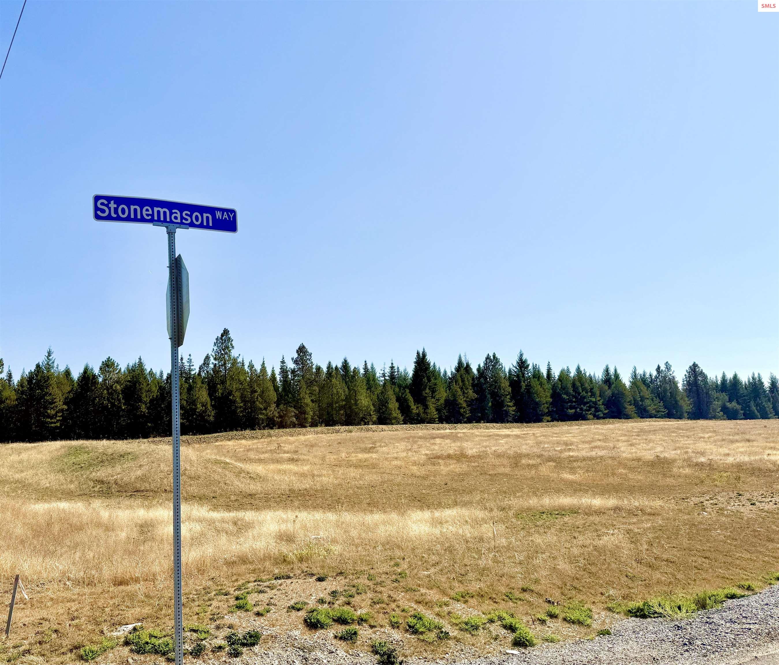 7 North Block 1) Rathdrum Id 83858 Rathdrum, ID 83858 - Photo 8 of 8 Stonemason Way is a private road
