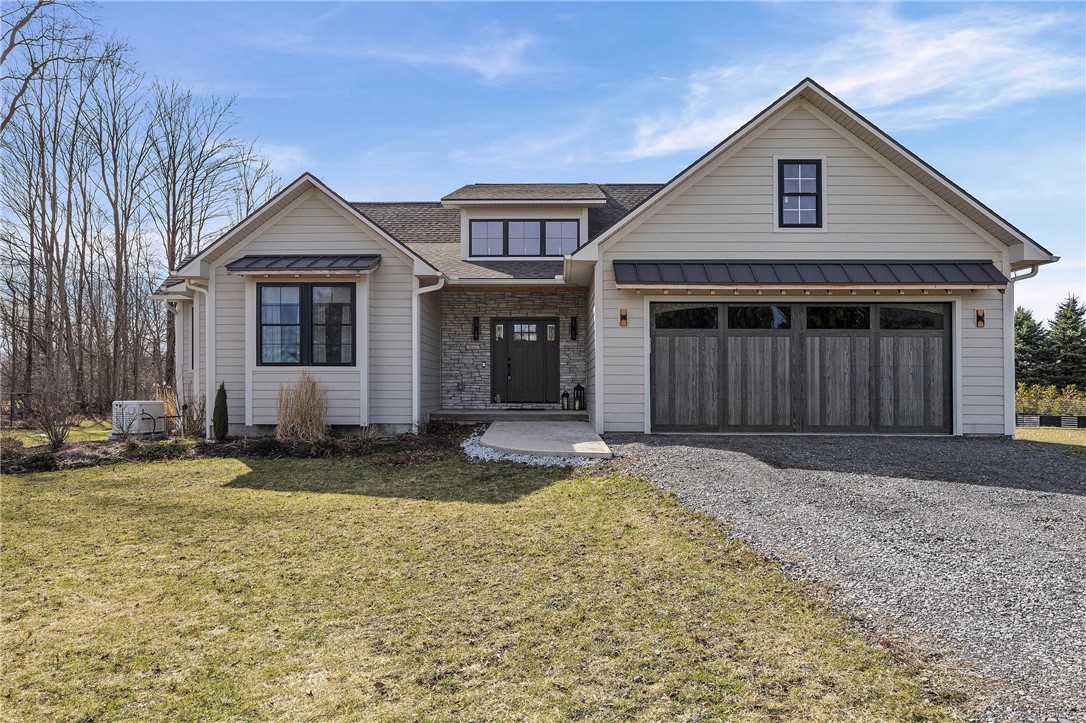 4559 Hoyt Road Skaneateles, NY 13152 - Photo 3 of 49