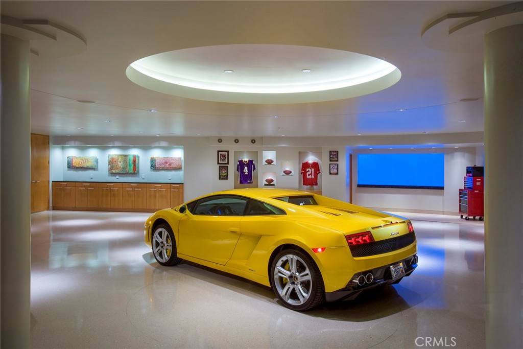 18 Ritz Cove Drive Dana Point, CA 92629 - Photo 16 of 25 a car parked in a garage