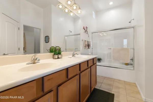 $450,000 | 966 North Diaz Street, Dewey, AZ 86327