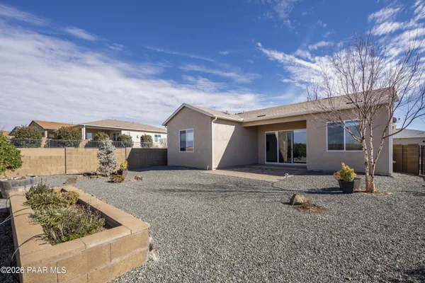 $450,000 | 966 North Diaz Street, Dewey, AZ 86327