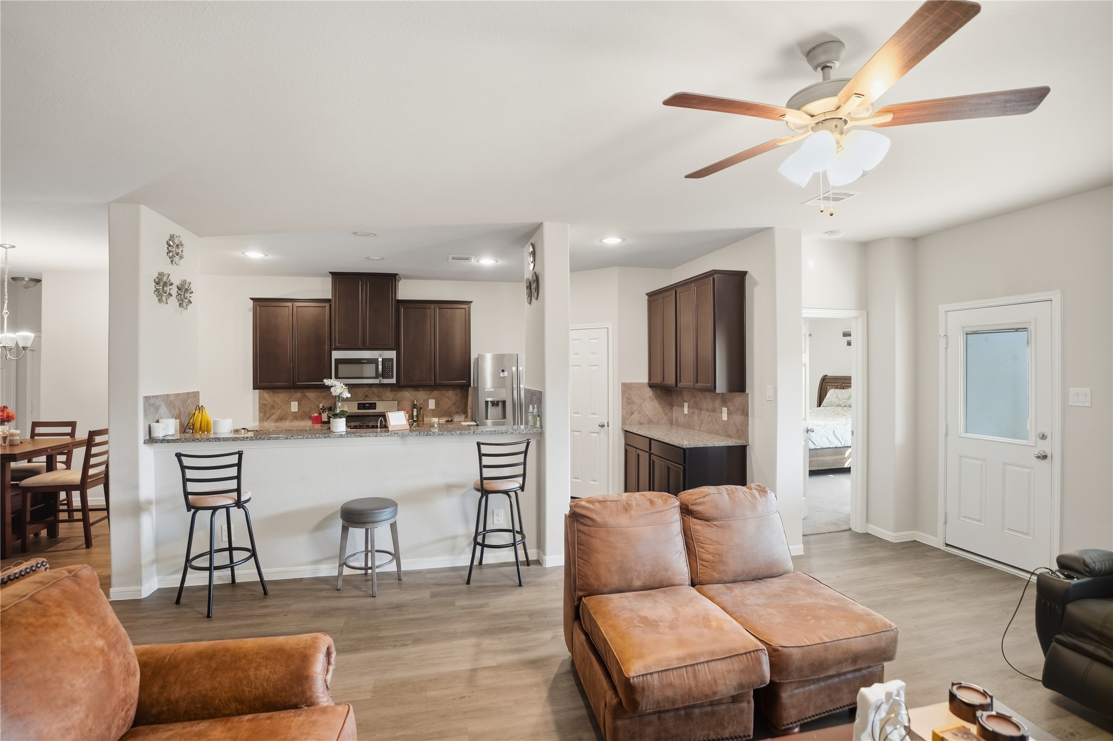 1317 Clear Cedar Court Conroe, TX 77301 - Photo 10 of 19