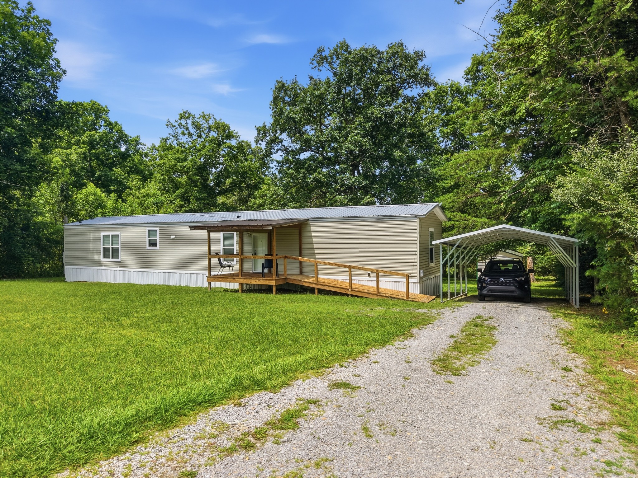 1180 Lake Hill Road Monterey, TN 38574 - Photo 6 of 36