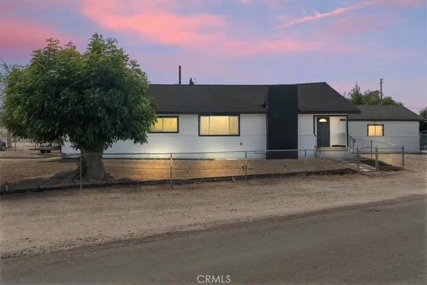 $350,000 | 901 Hazelton Street, Maricopa, CA 93252
