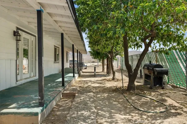 $350,000 | 901 Hazelton Street, Maricopa, CA 93252