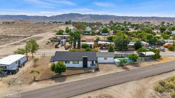 $350,000 | 901 Hazelton Street, Maricopa, CA 93252