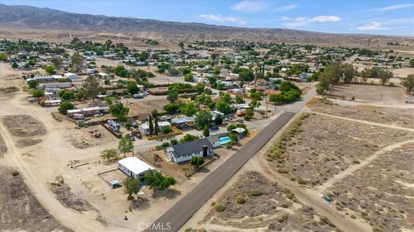 $350,000 | 901 Hazelton Street, Maricopa, CA 93252