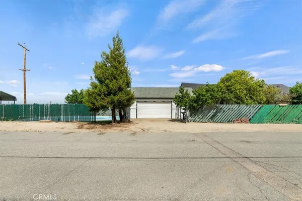 $350,000 | 901 Hazelton Street, Maricopa, CA 93252