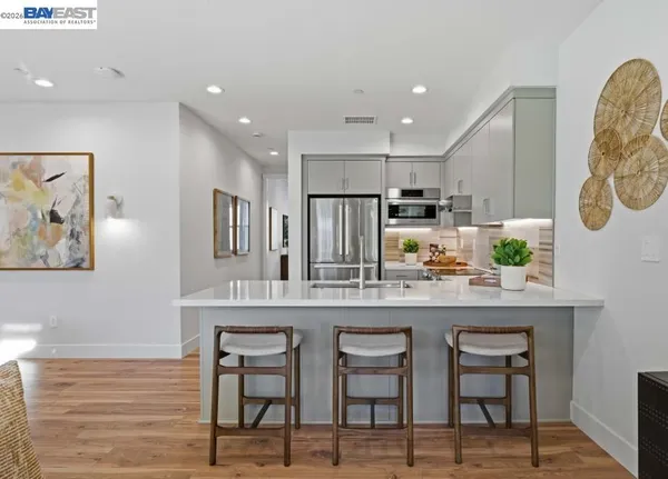 $883,126 | 4828 Las Positas Road, Unit 116, Livermore, CA 94551