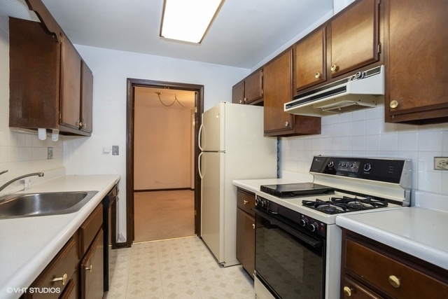 200 Thames Parkway, Unit 2E Park Ridge, IL 60068 - Photo 11 of 16