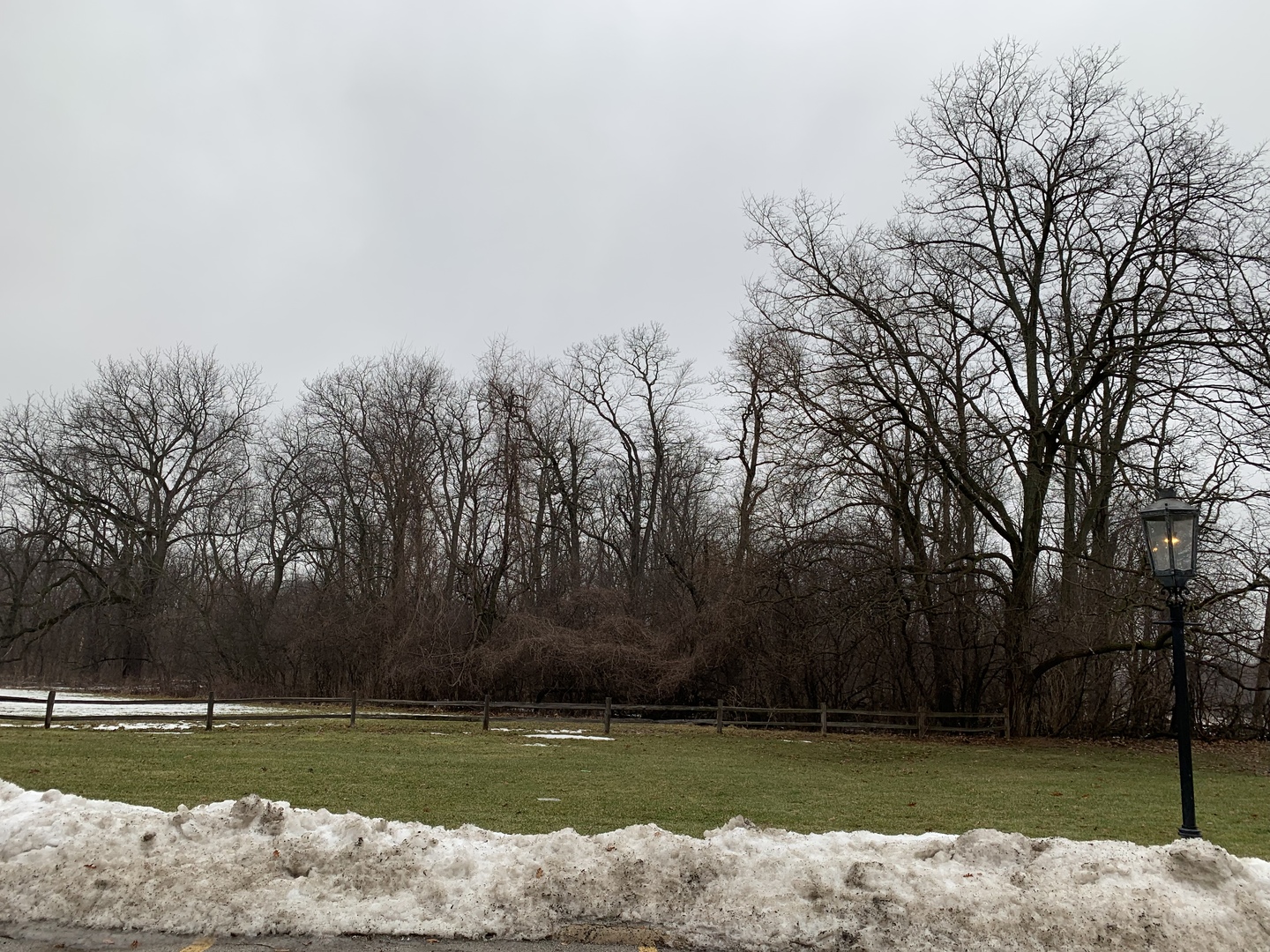 200 Thames Parkway, Unit 2E Park Ridge, IL 60068 - Photo 4 of 16