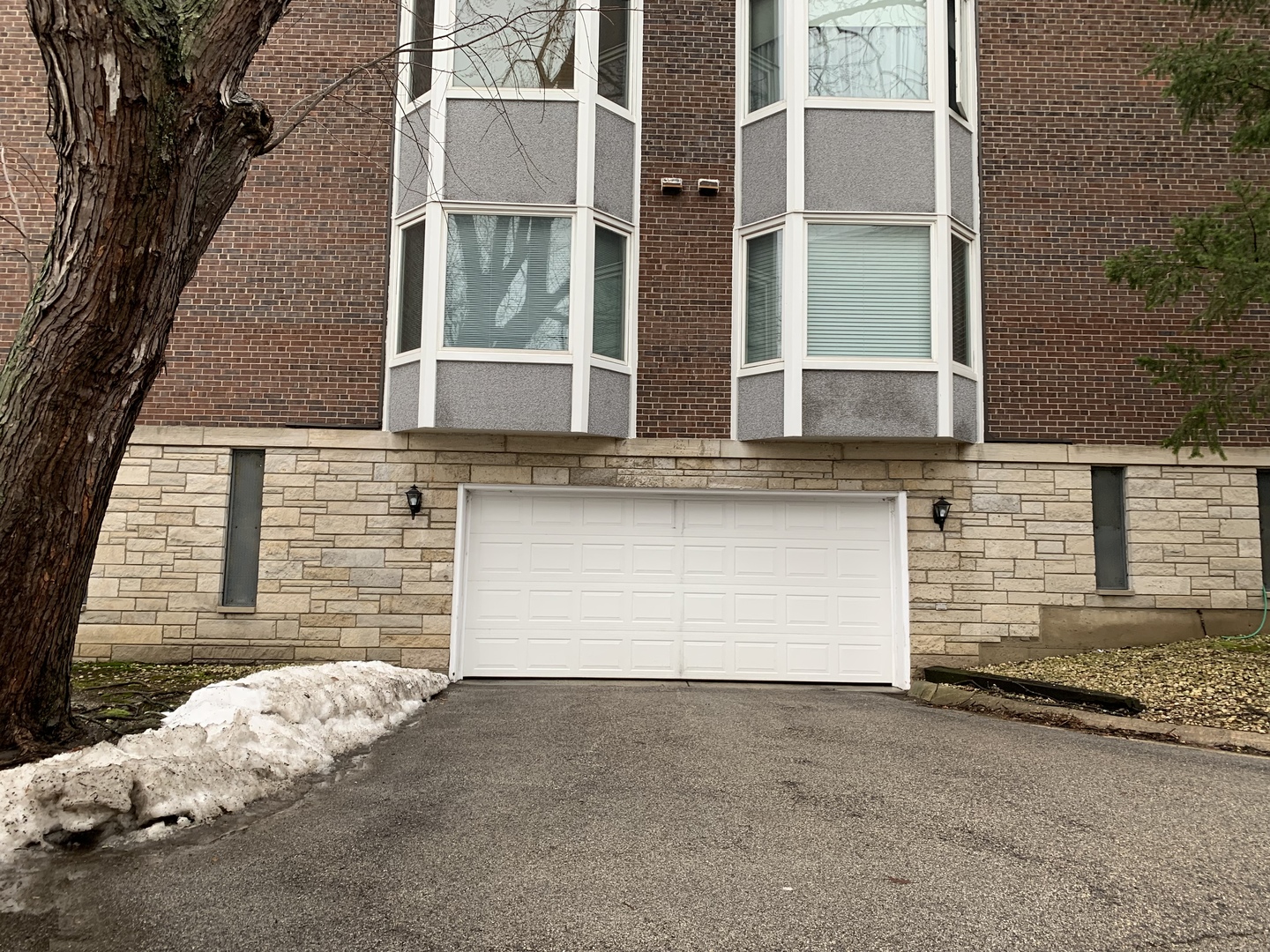 200 Thames Parkway, Unit 2E Park Ridge, IL 60068 - Photo 5 of 16