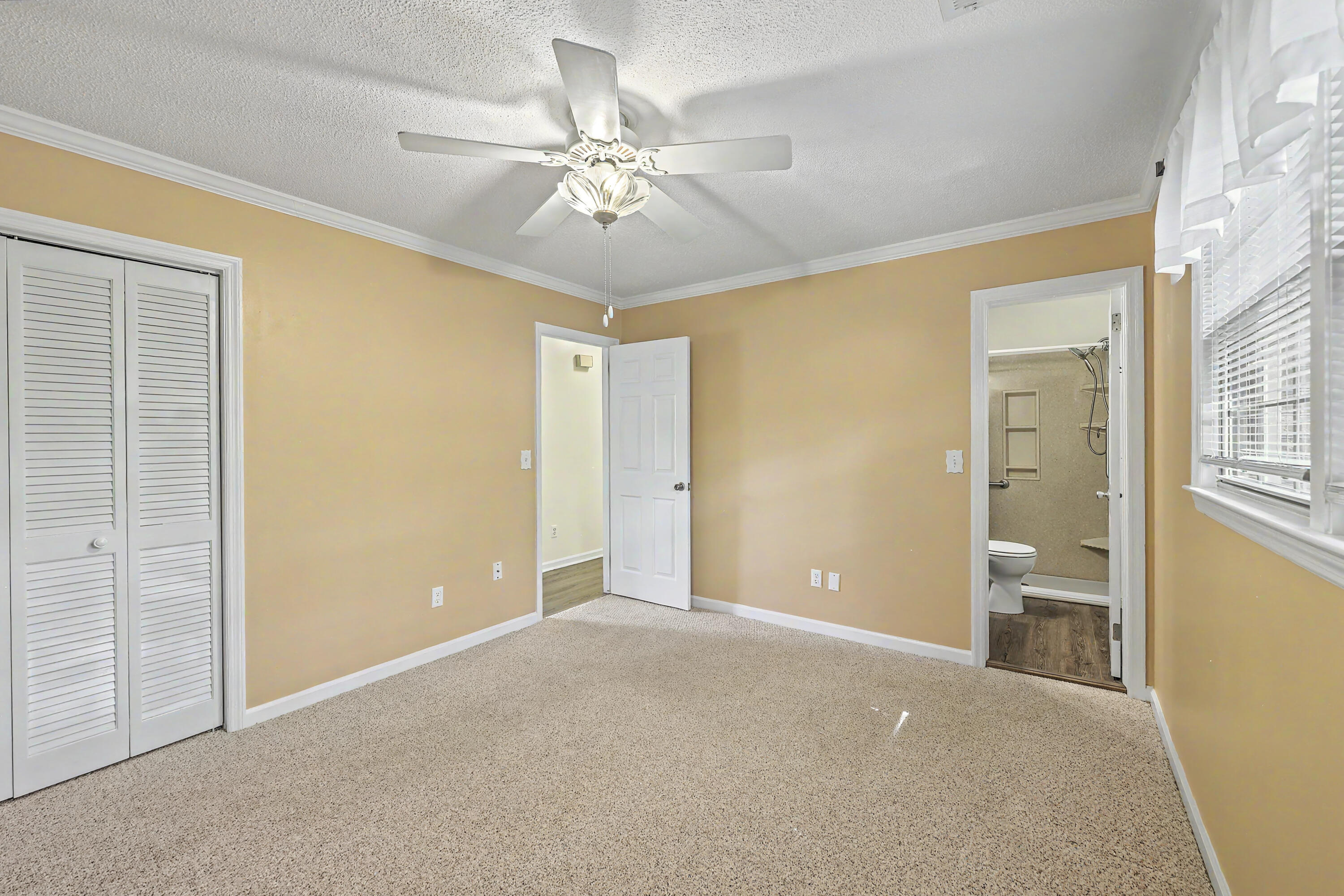 131 Foxborough Road Goose Creek, SC 29445 - Photo 18 of 41 Primary Bedroom