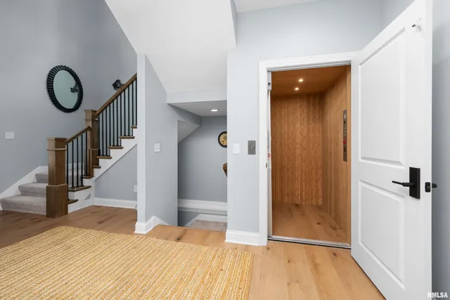 $999,900 | 223 North 2nd Street, Le Claire, IA 52753