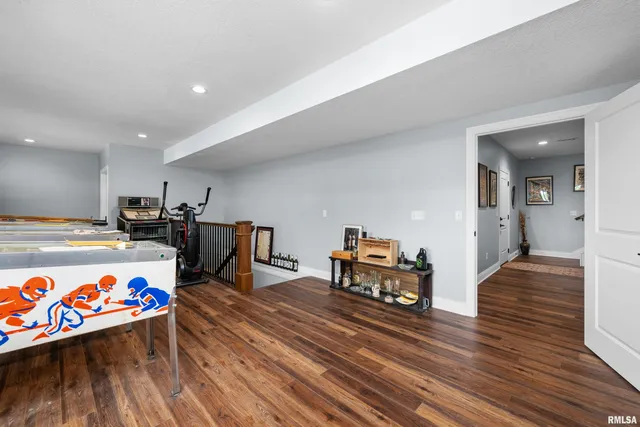 $999,900 | 223 North 2nd Street, Le Claire, IA 52753