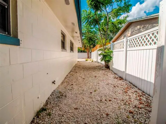 $2,100 | Undisclosed Address, Orlando, FL 32812