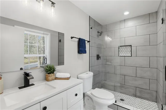 $305,000 | 539 Rue Montaigne, Stone Mountain, GA 30083