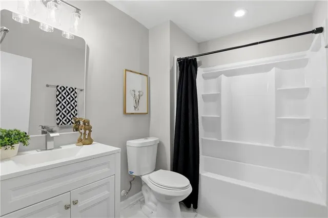 $305,000 | 539 Rue Montaigne, Stone Mountain, GA 30083