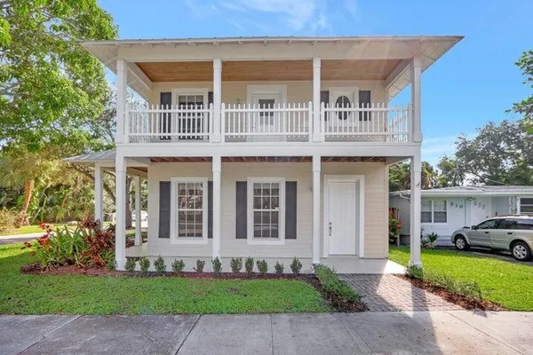 $3,500 | 516 Northwest North River Drive, Stuart, FL 34994