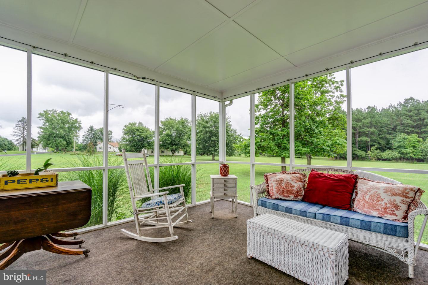 43239 Lucketts Road Leesburg, VA 20176 - Photo 2 of 27 Screened in Porch off Kitchen